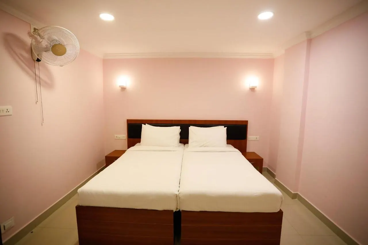 Luxora Hotel And Spa Kozhikode 4*,  India